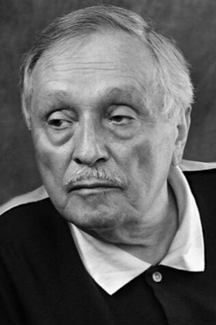 Игорь Болгарин