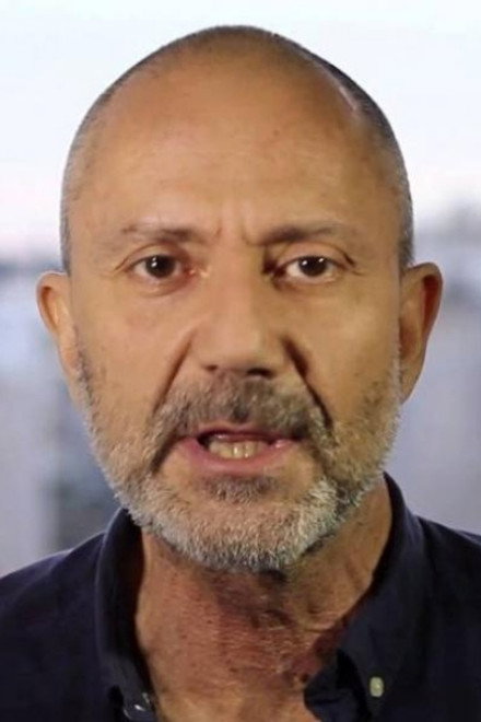 Γρηγόρης Βαλλιανάτος