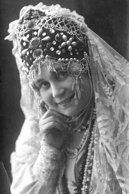 Вера Львова