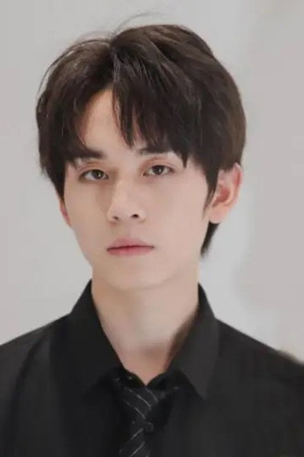 杨俊