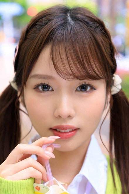新井里真