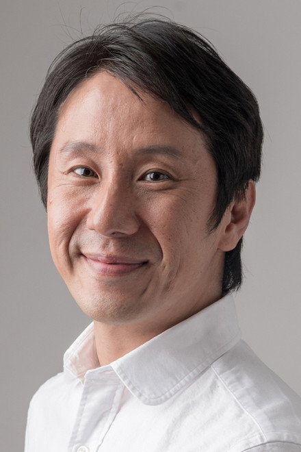 冈安泰树