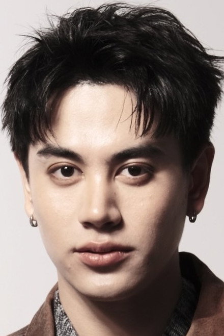 奥姆斯丁·塔克里·帕塔纳沃拉吉