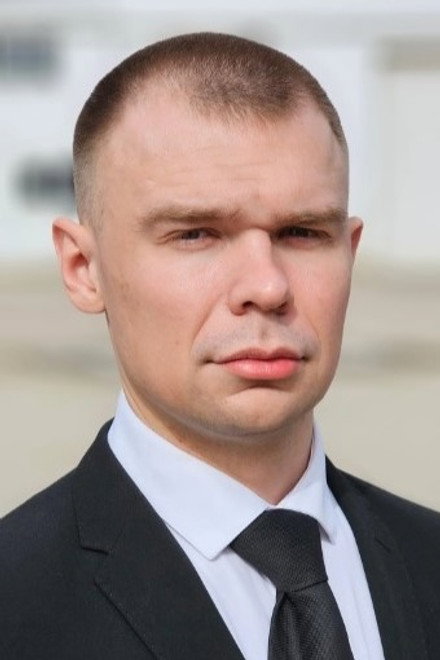 Алексей Градов