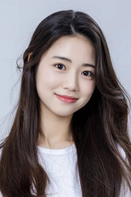 李佳妍