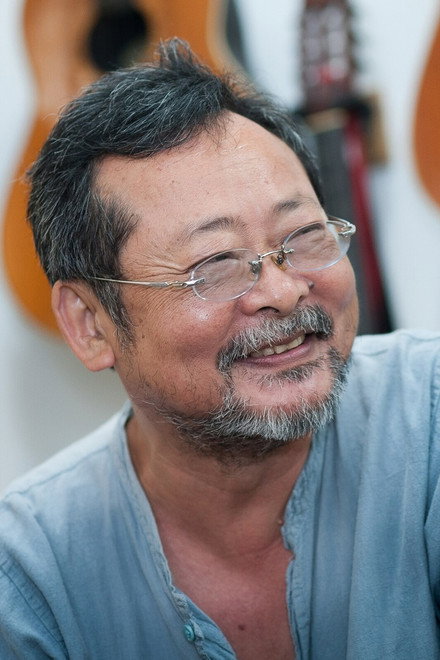 陈明章