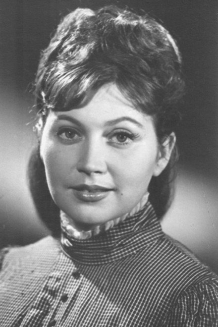 Елена Корнилова