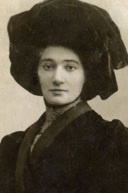 Елена Волынцева