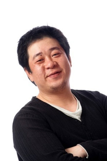 平胜伊