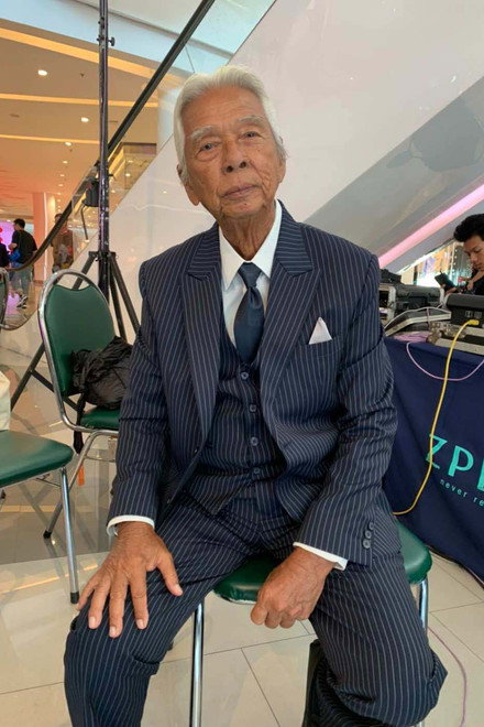 Chalong Pakdeevijit