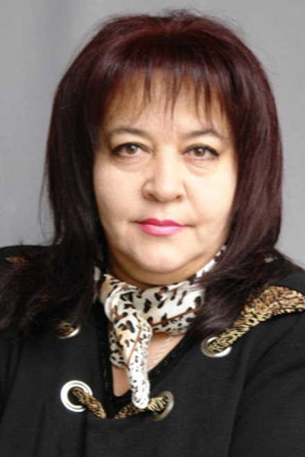 Замира Меликова