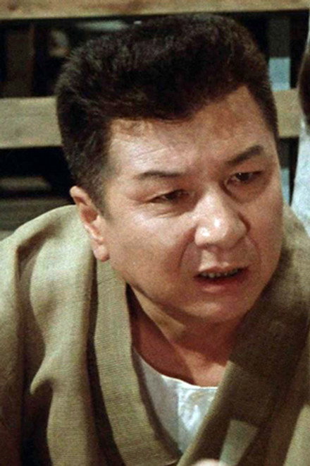 潮万太郎