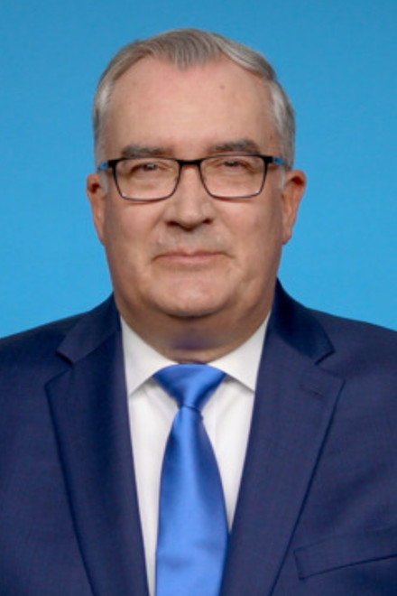 Kenneth Cook Jr.