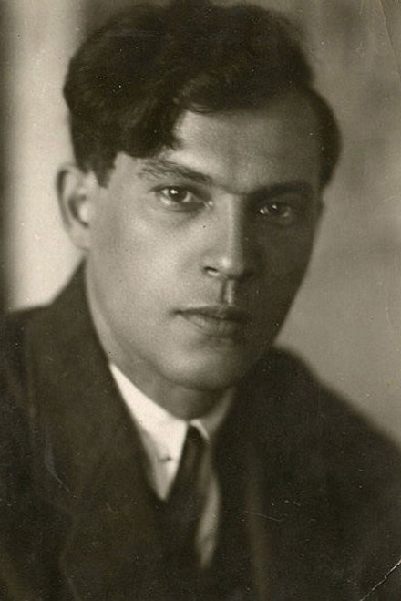 Лев Шварц