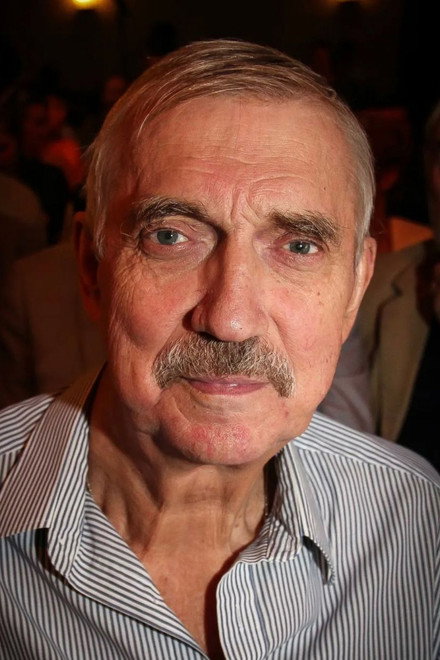 Евгений Киндинов