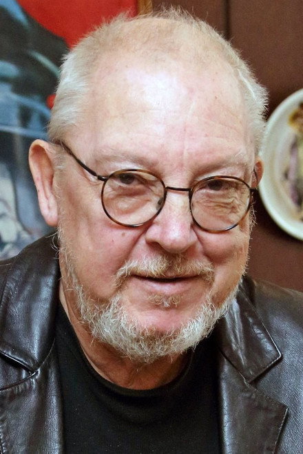 Максим Никулин