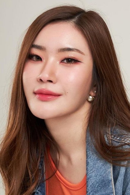 ปพิชญา ภัทรลิขิตสกุล