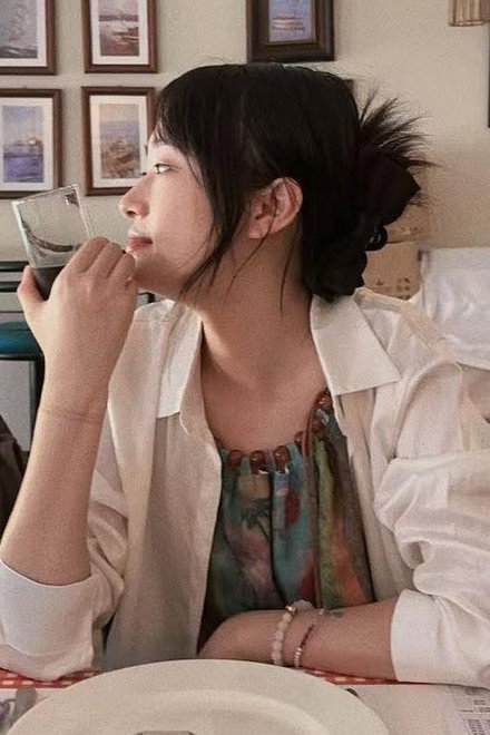 许菲菲