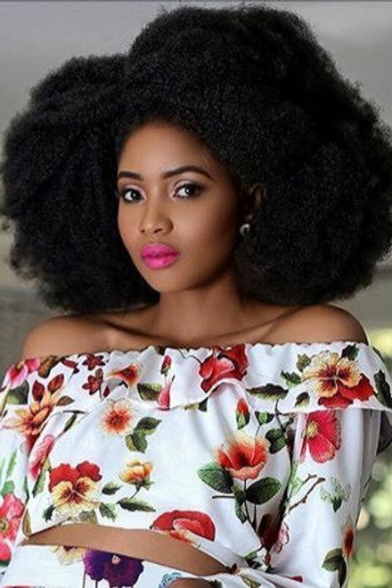Lunathi Mampofu