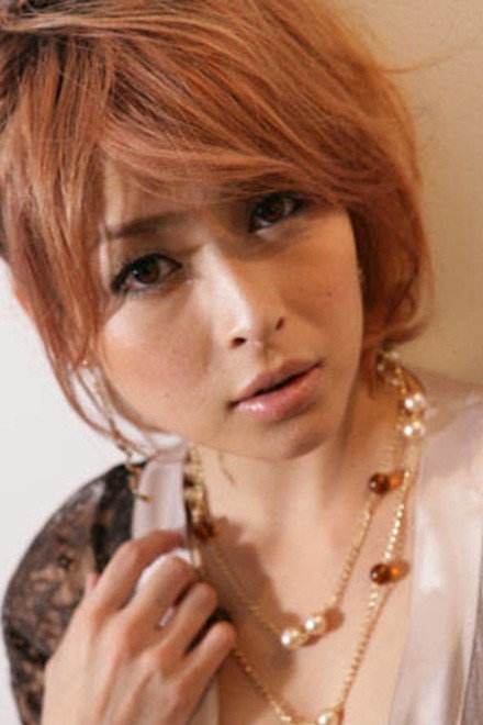 夏目奈奈