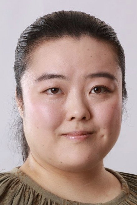 安田佳奈