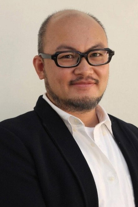 刘亮佐