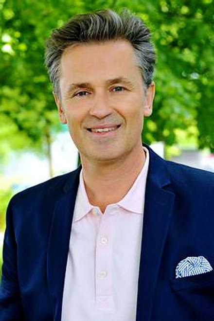 Timothy Peach