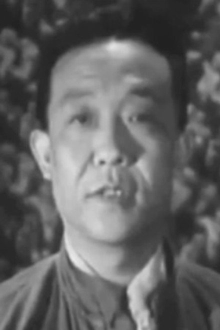 赵魁英