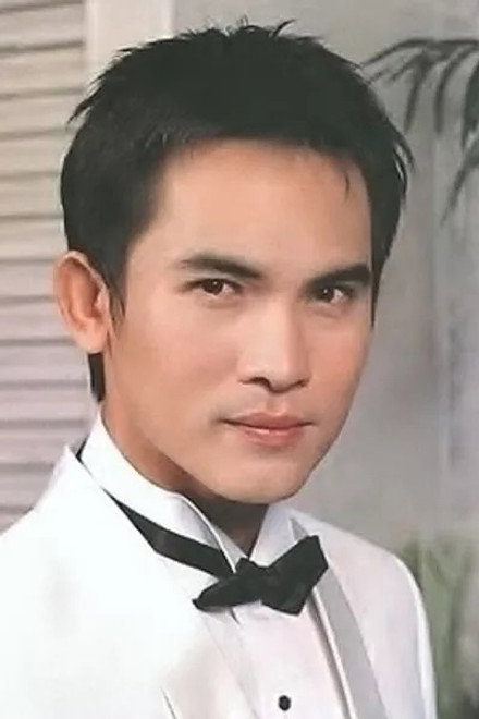 สวิช เพชรวิเศษศิริ