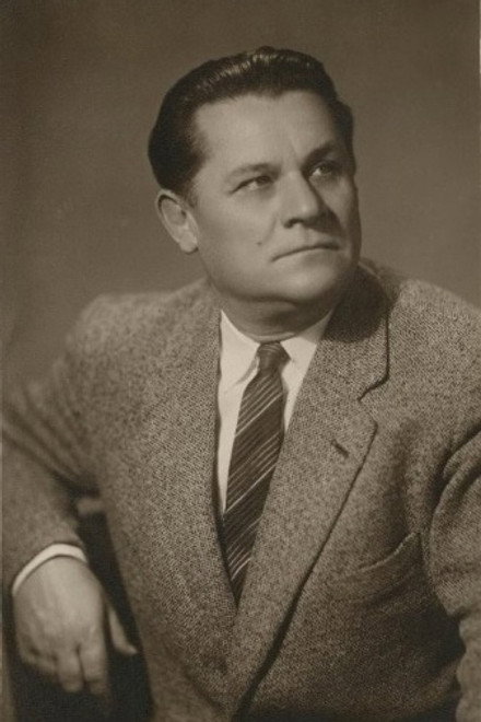 Николай Михайлов