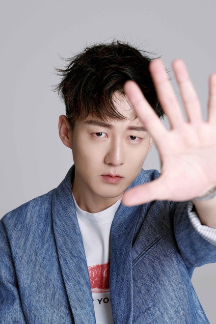 杨添明