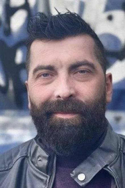 Andy John Noble