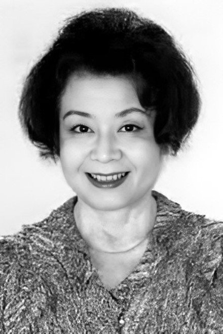 绘泽萠子