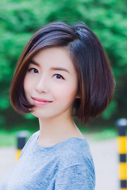 王初伊