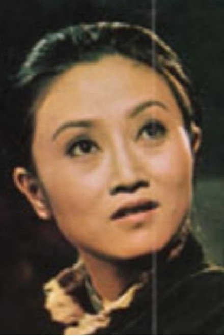 李虹