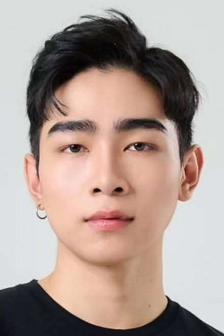 นภัทร ชื่อตรง