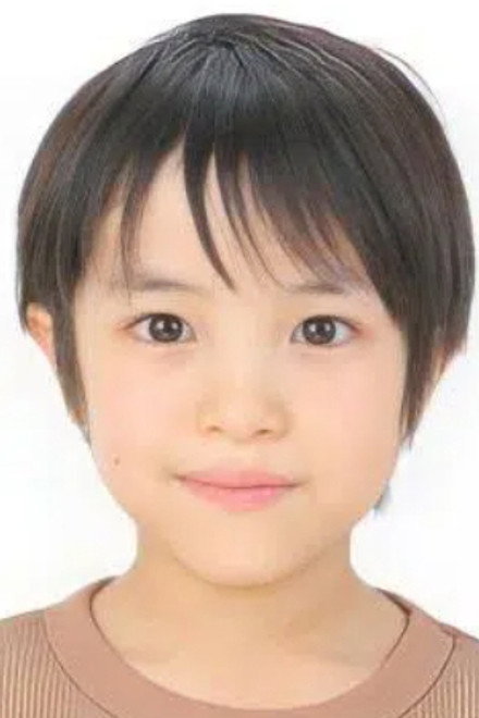 黒川晏慈