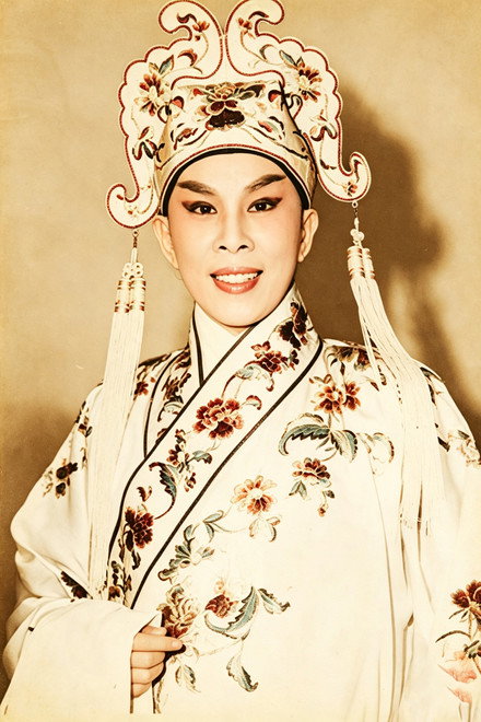 任剑辉