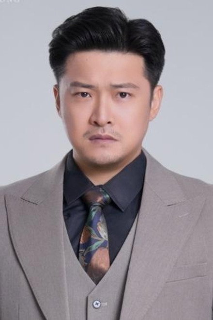 秦臻