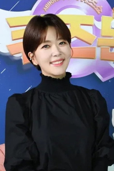 李潤雅